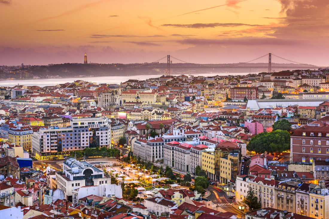 Best Destinations to celebrate New Year in Europe - Lisbon New Year - ©SurangaSL - European Best Destinations